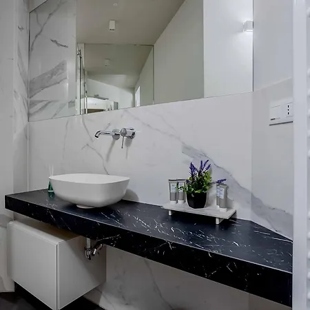 Salina Luxury Suites-3